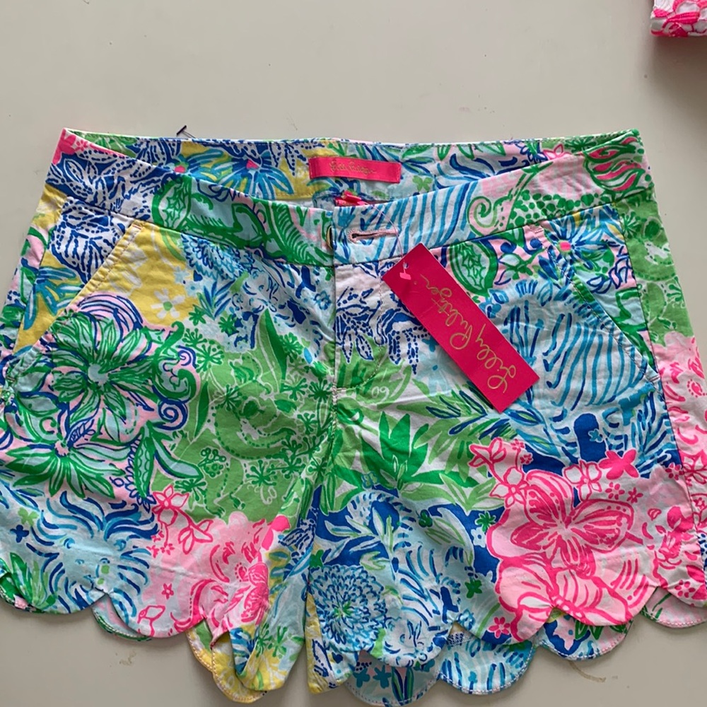 Lilly Pulitzer shorts. Buttercup stretch shorts.